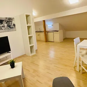 https://gstehuser-arnstorf.com-bavaria.com