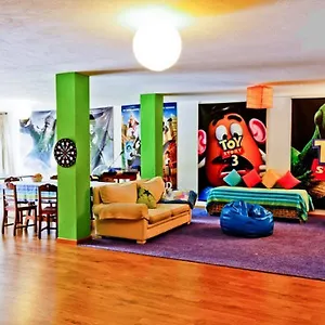 Coloured Appartement Faro