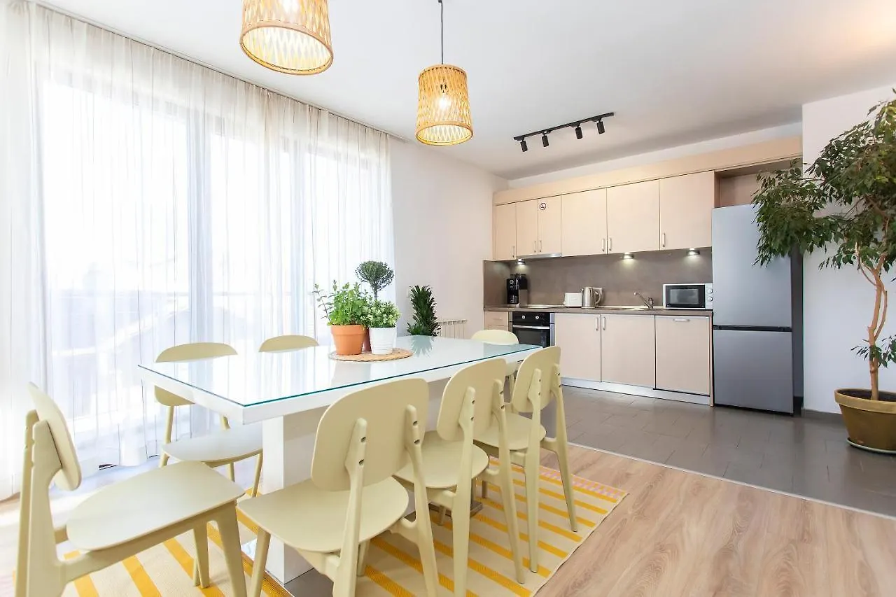 Vitosha Downtown Apartments Sofia