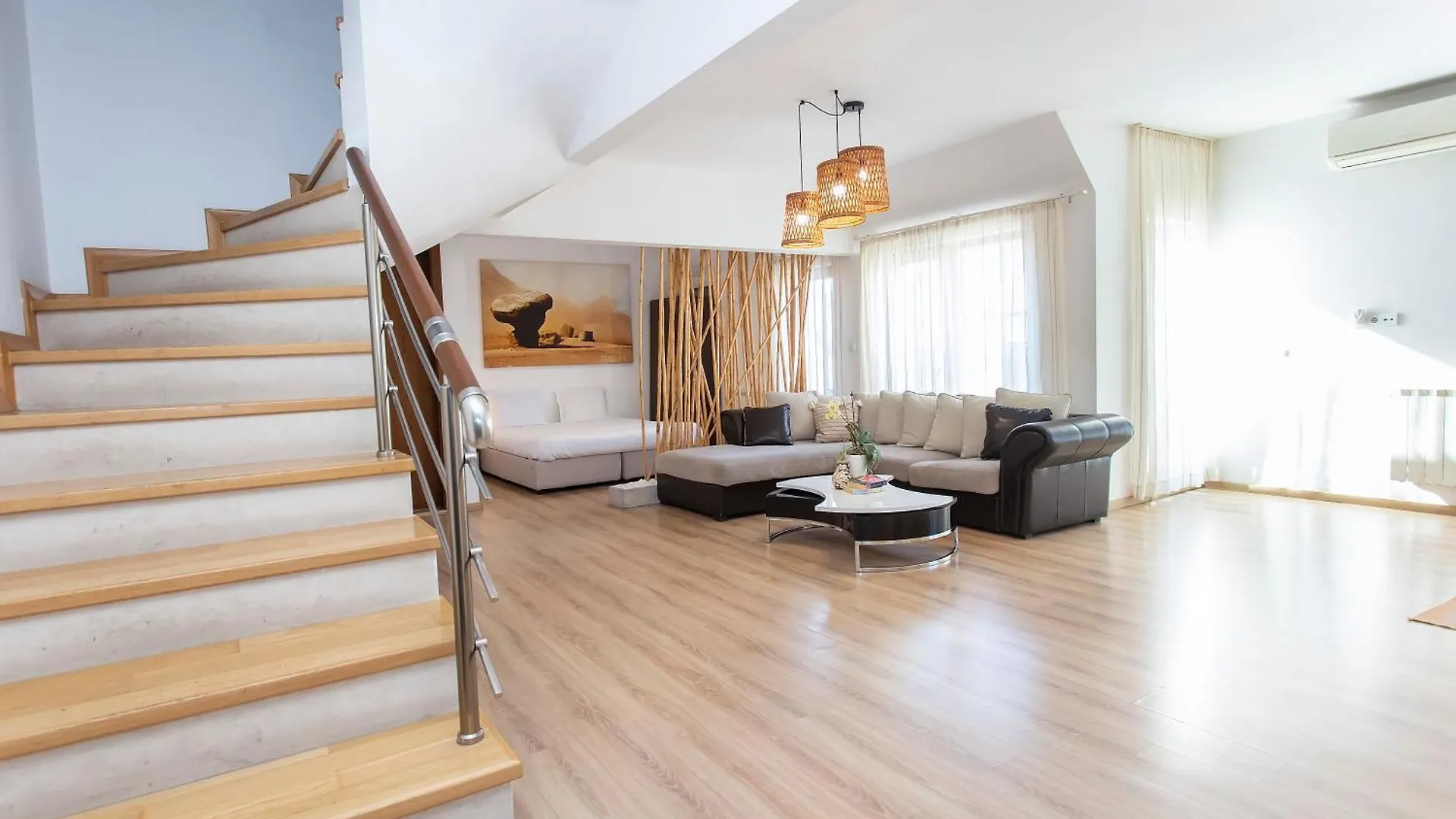 Vitosha Downtown Apartments Sofia